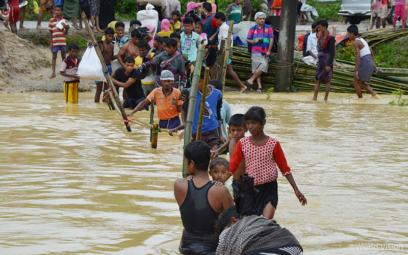 relief_MyanmarBangladesh_20170921_02
