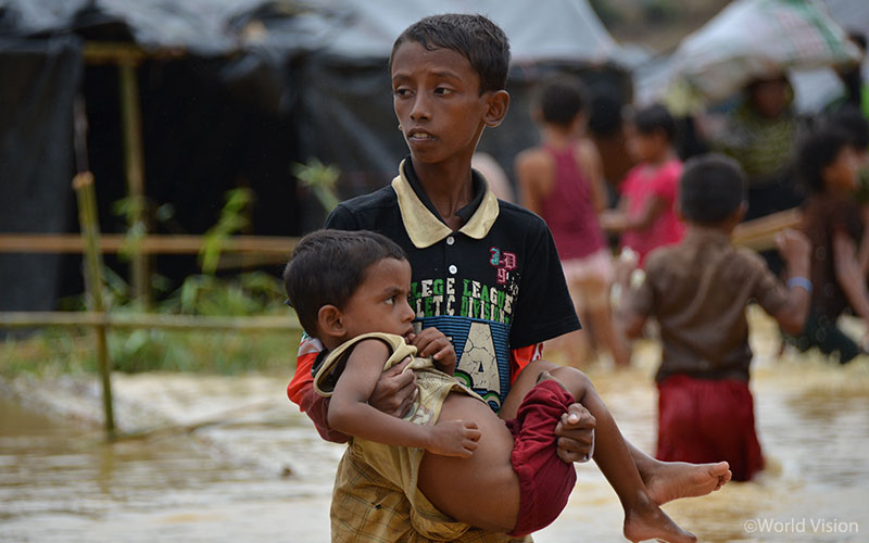 relief_MyanmarBangladesh_20170921_04